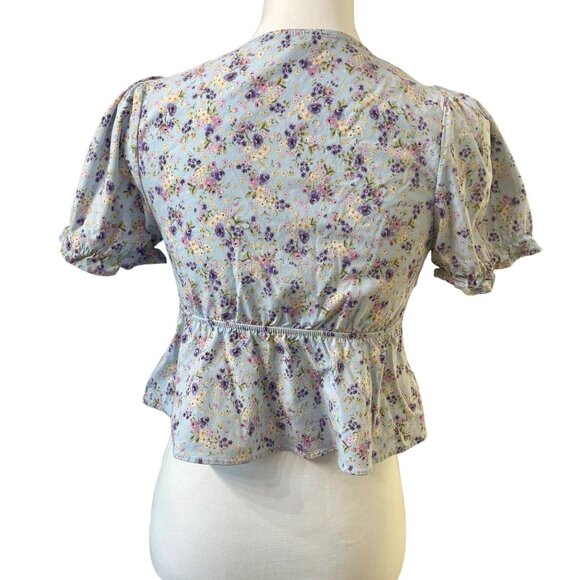 Floral Puff Sleeve Cropped Blouse With Button Front & Tie Detail -Junior Size L - Picture 3 of 11
